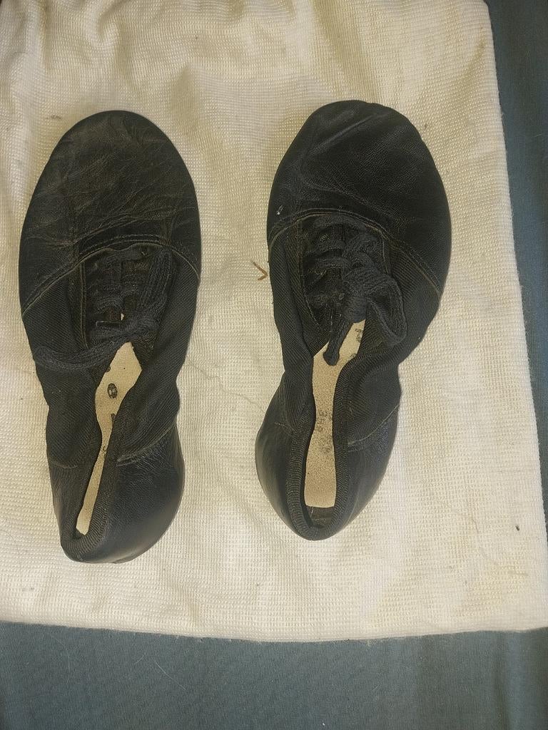 Chausson danse. Cuir. Marque Capezio, Enlèvement