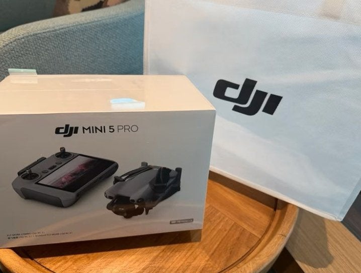 Combo Fly More pour DJI Mini 5 Pro, Enlèvement ou Envoi, Qualité supérieure, DJI, Neuf