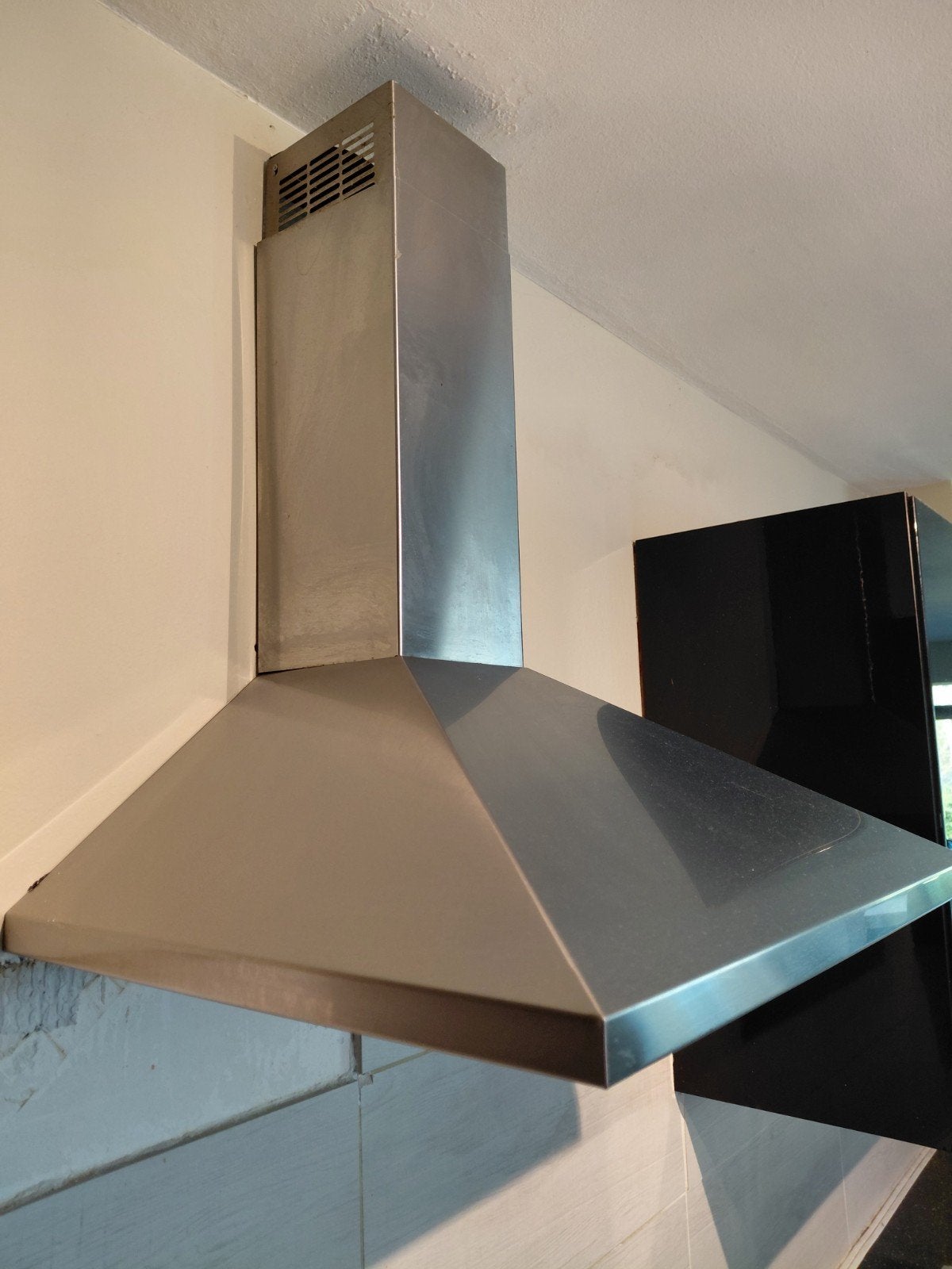 hotte IKEA comme neuve, Enlèvement