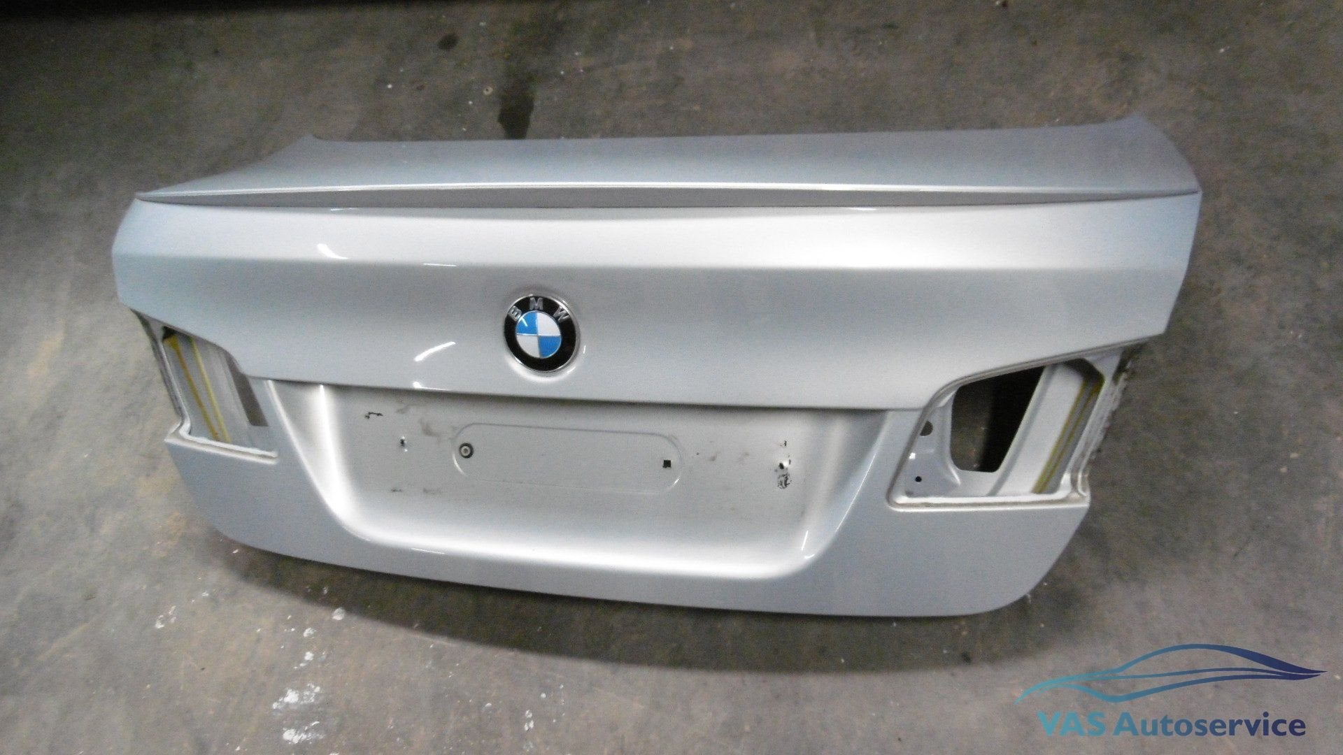Achterklep BMW  5-serie F10   Mondsteinmetallic, Arrière, -, Origine de la pièce connue, Haillon arrière