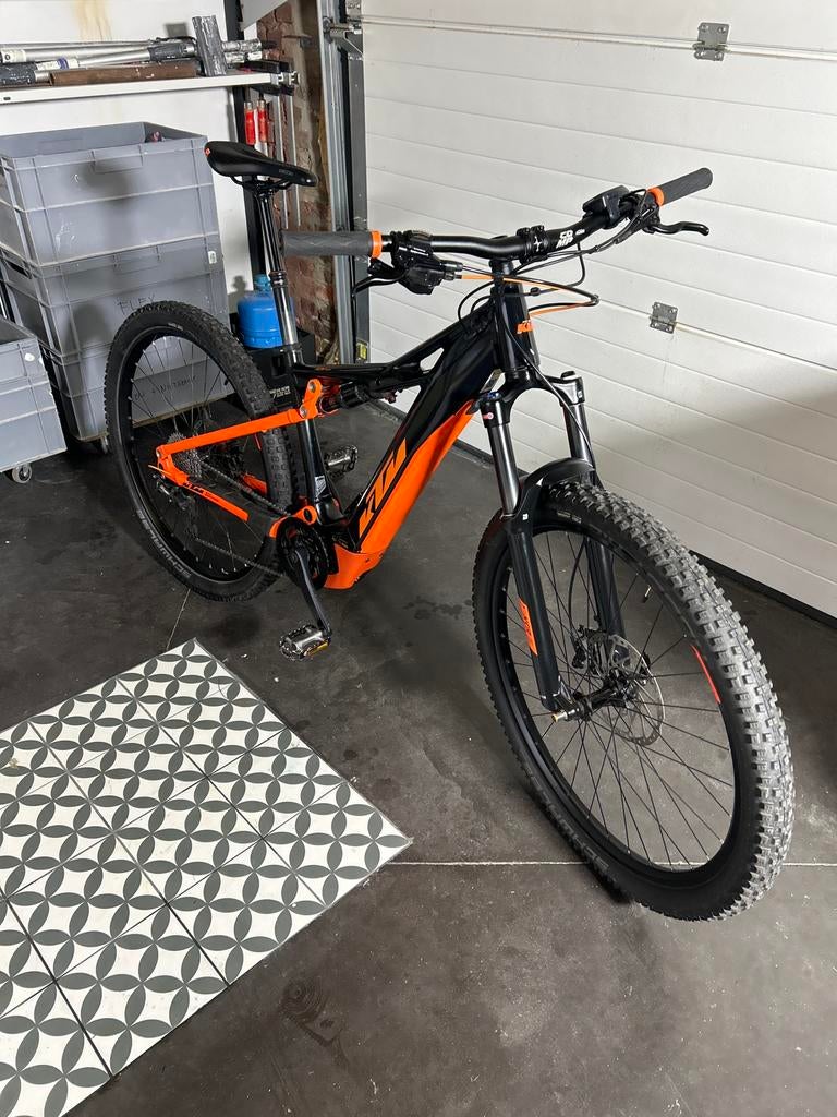 KTM Macina e-MTB Fully – Bosch CX – 29” – Topstaat, Ophalen, Zo goed als nieuw