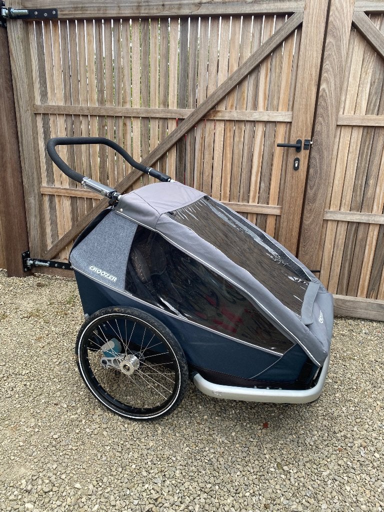 Croozer kid 2 fietskar, Vélos & Vélomoteurs, Accessoires vélo | Remorques, 60 à 80 kg, Comme neuf, Enlèvement, Suspension