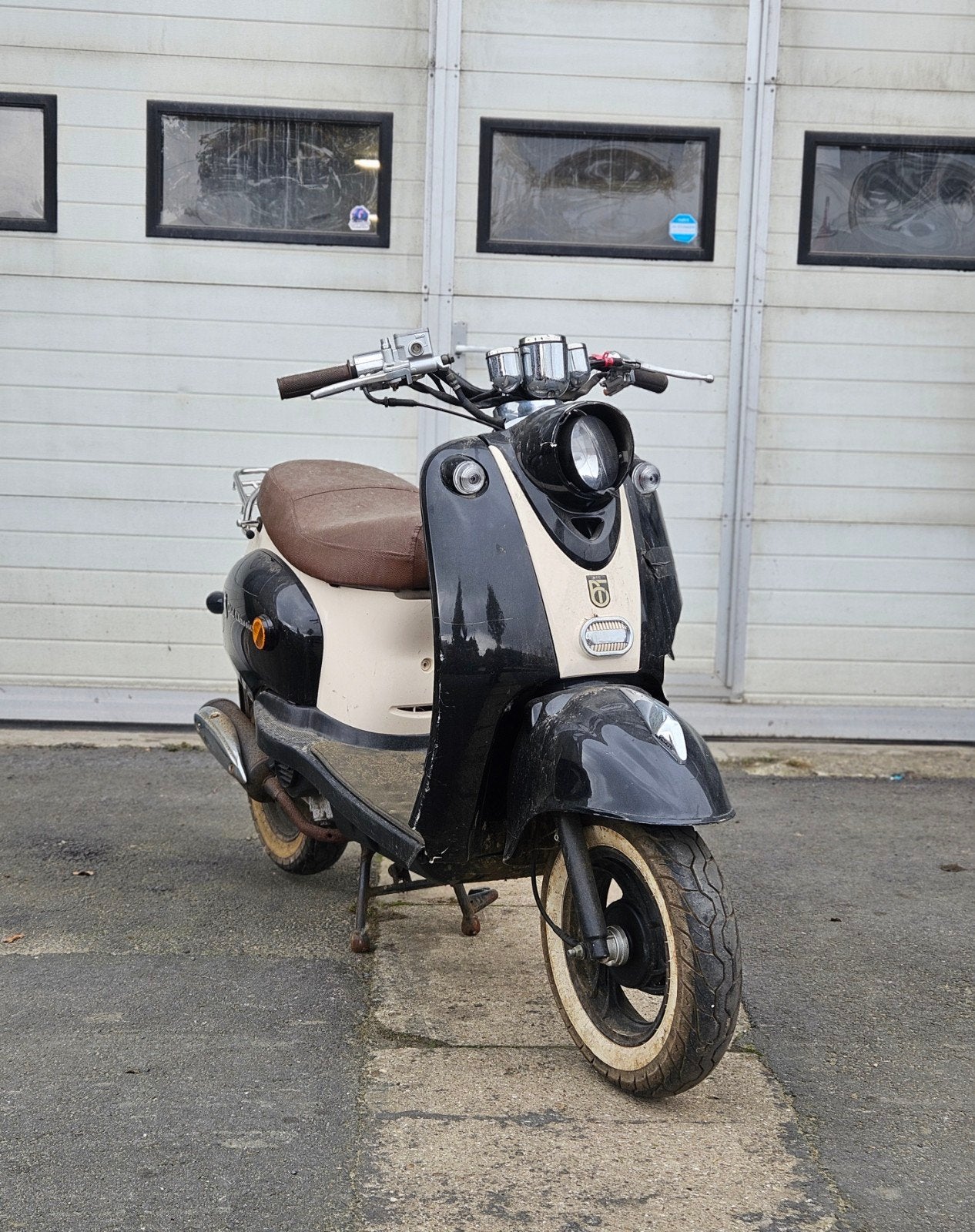BTC Old Classic 50cc 4 temps 2 022 km ! - Pour pièces, Btc, Enlèvement, Utilisé, Essence