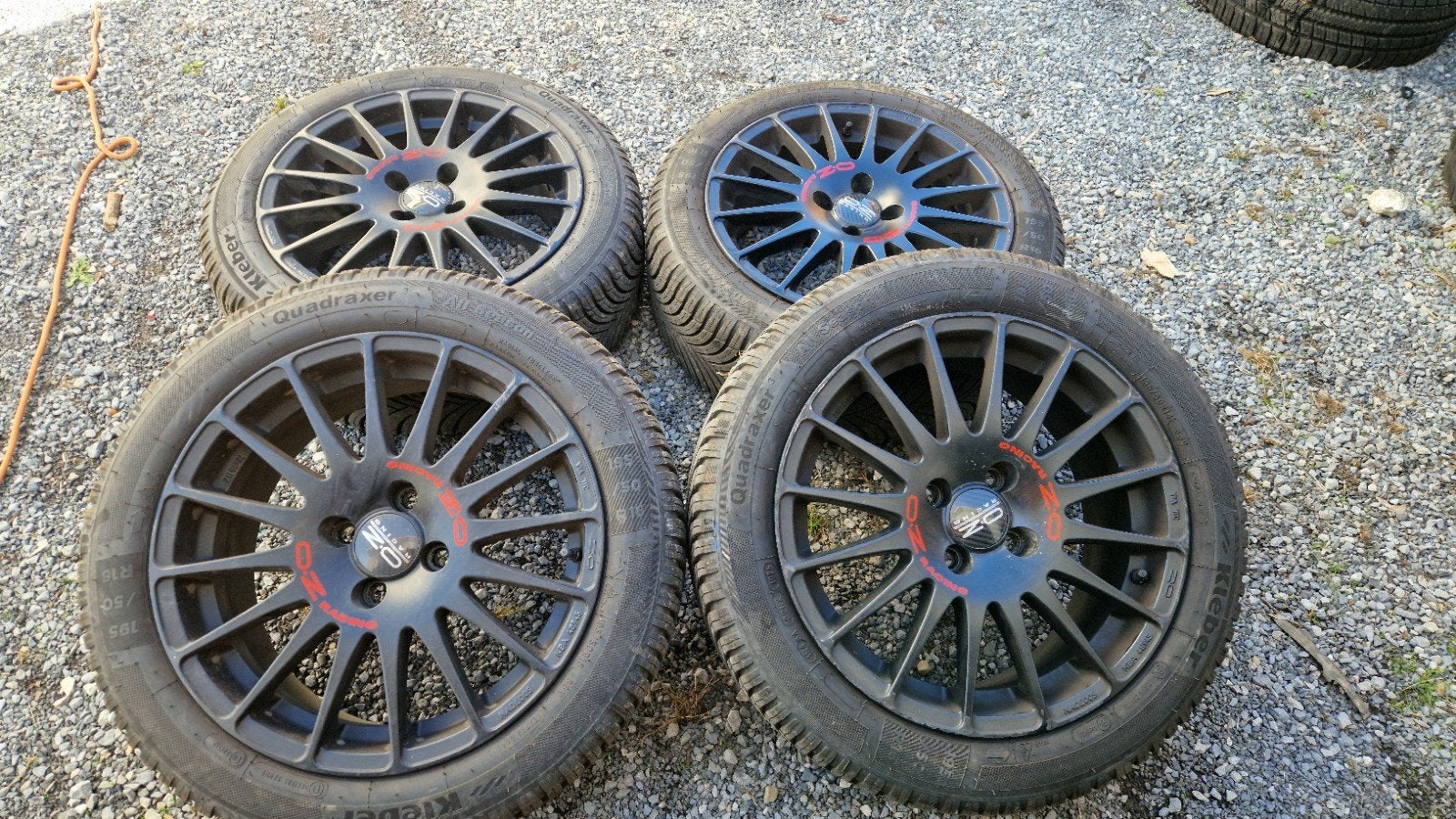 Jantes oz avec pneus kleber, Enlèvement