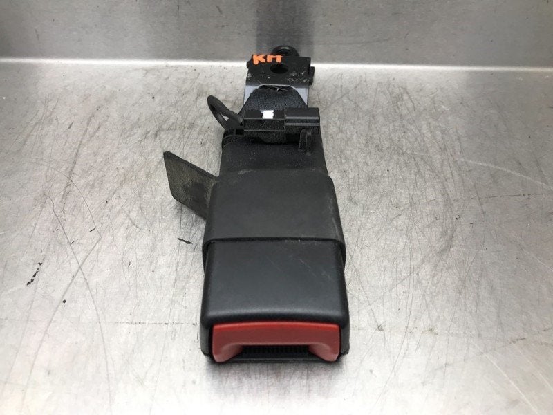 BOUCLE DE CEINTURE ARRIÈRE DROIT Avensis Wagon (T27), Utilisé, Toyota