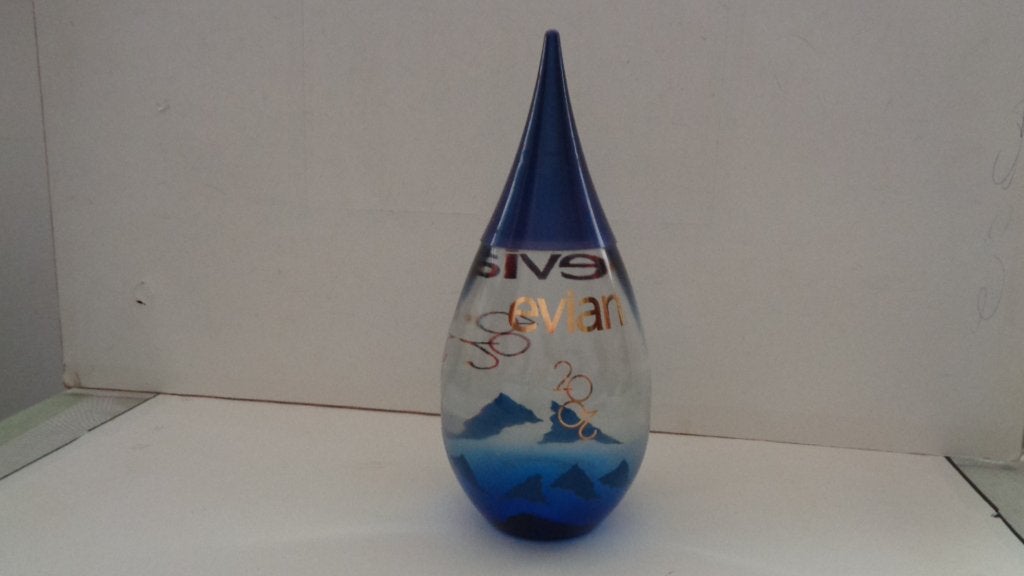 EVIAN ongeopende fles met water speciale uitgaven 2002, Verzamelen, Ophalen of Verzenden, Nieuw