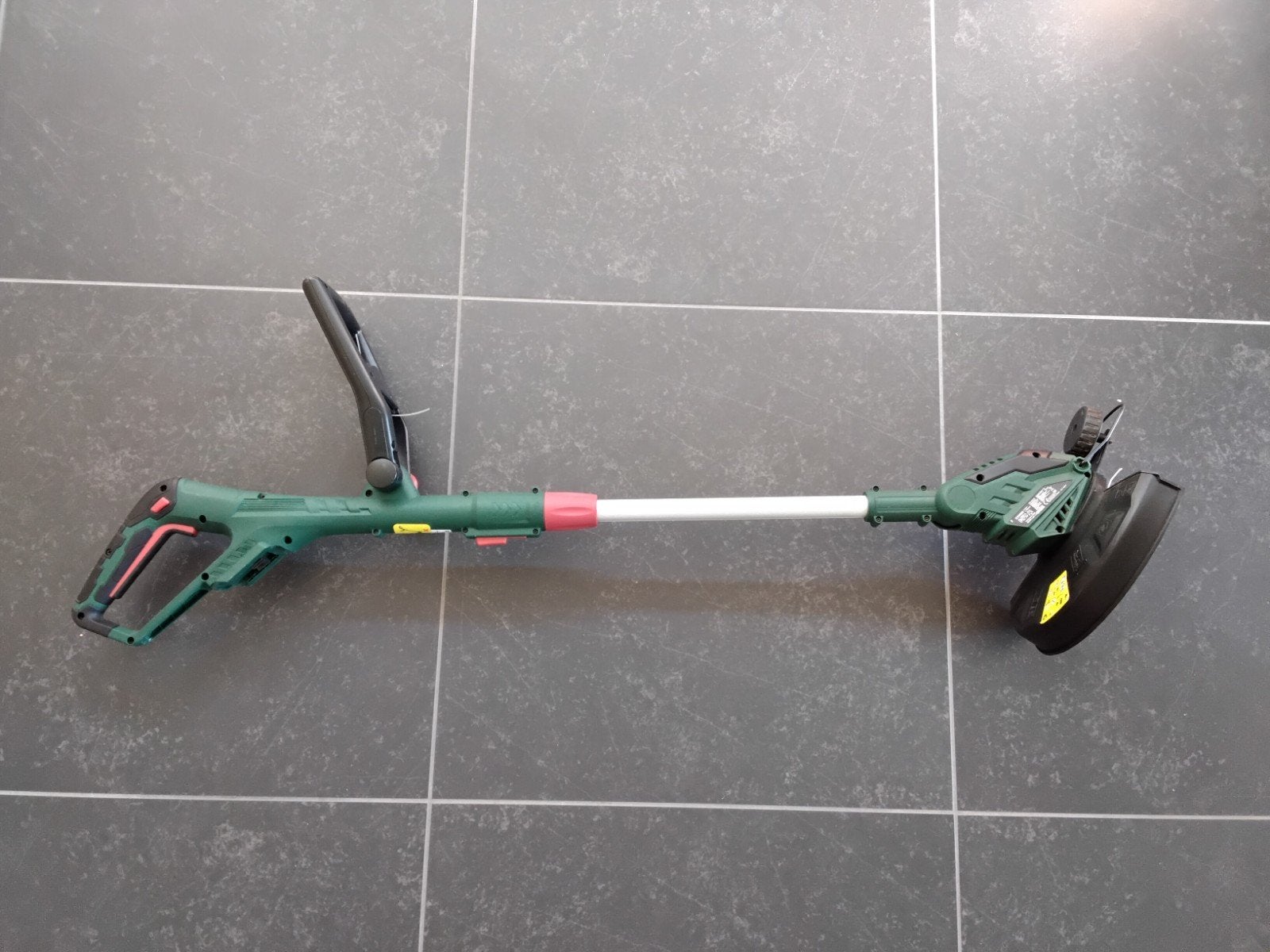 accugrastrimmer parkside, Tuin en Terras, Grastrimmers, Zo goed als nieuw, Accu, 10 tot 30 cm, Ophalen