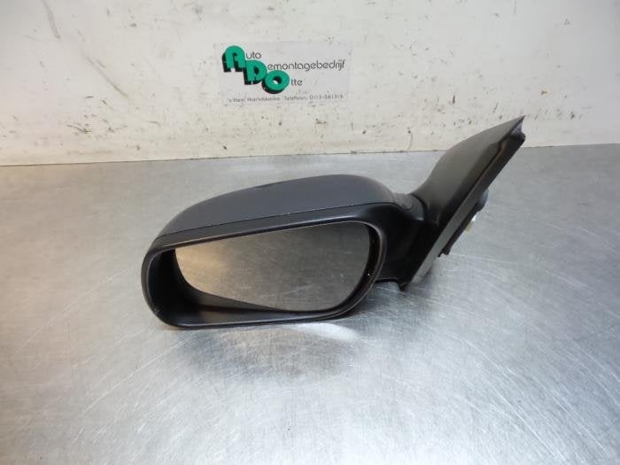 Buitenspiegel links van een Mazda 2 (2 03-), Auto-onderdelen, Spiegels, Gebruikt, -, -, Ophalen of Verzenden