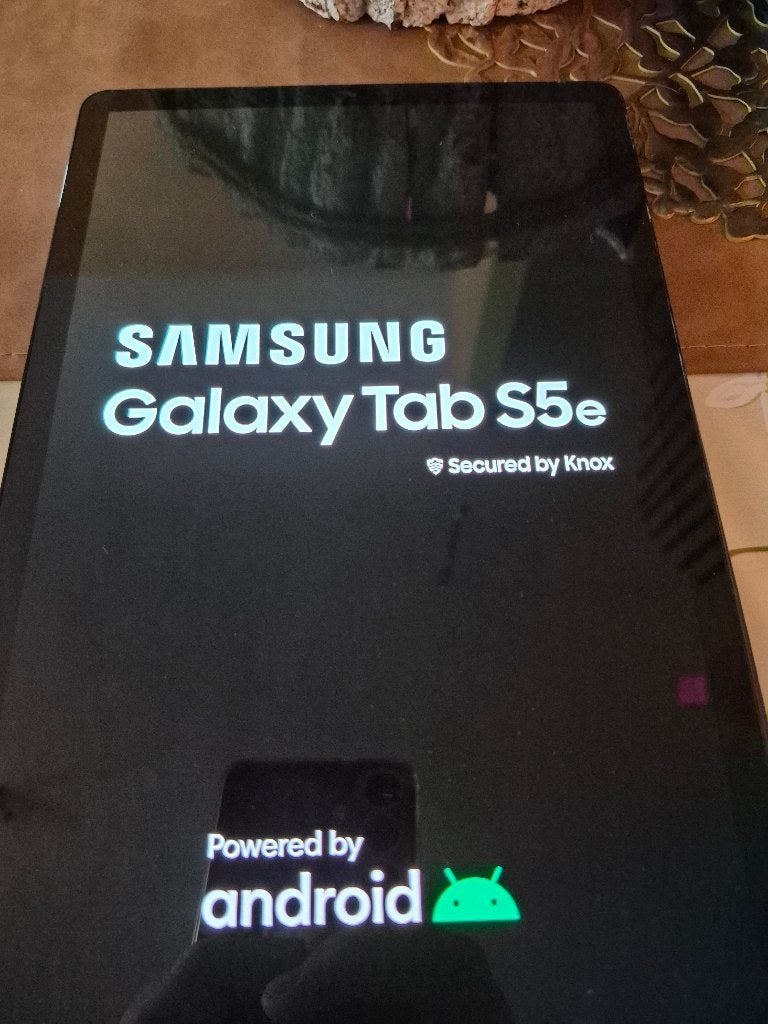 Tablette, Enlèvement, Comme neuf