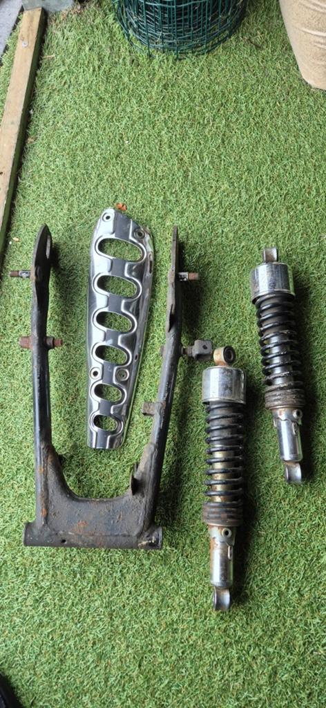SUZUKI ts vanaf de 125cc .jaren 70 onderdelen, Ophalen of Verzenden