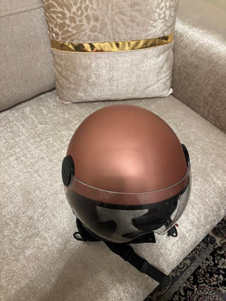 Helm, Ophalen, Gebruikt, Medium