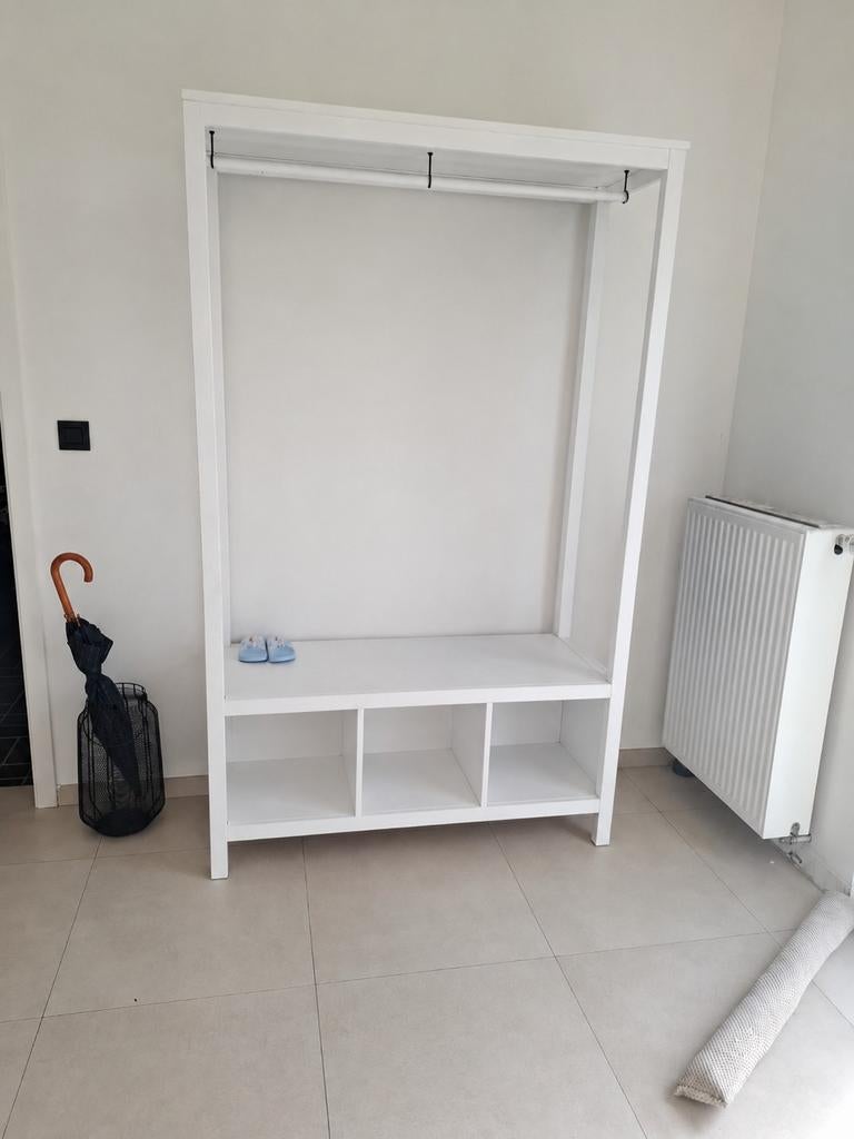 Garderobekast ikea in nieuwstaat, Huis en Inrichting, Kasten | Kleerkasten, Ophalen