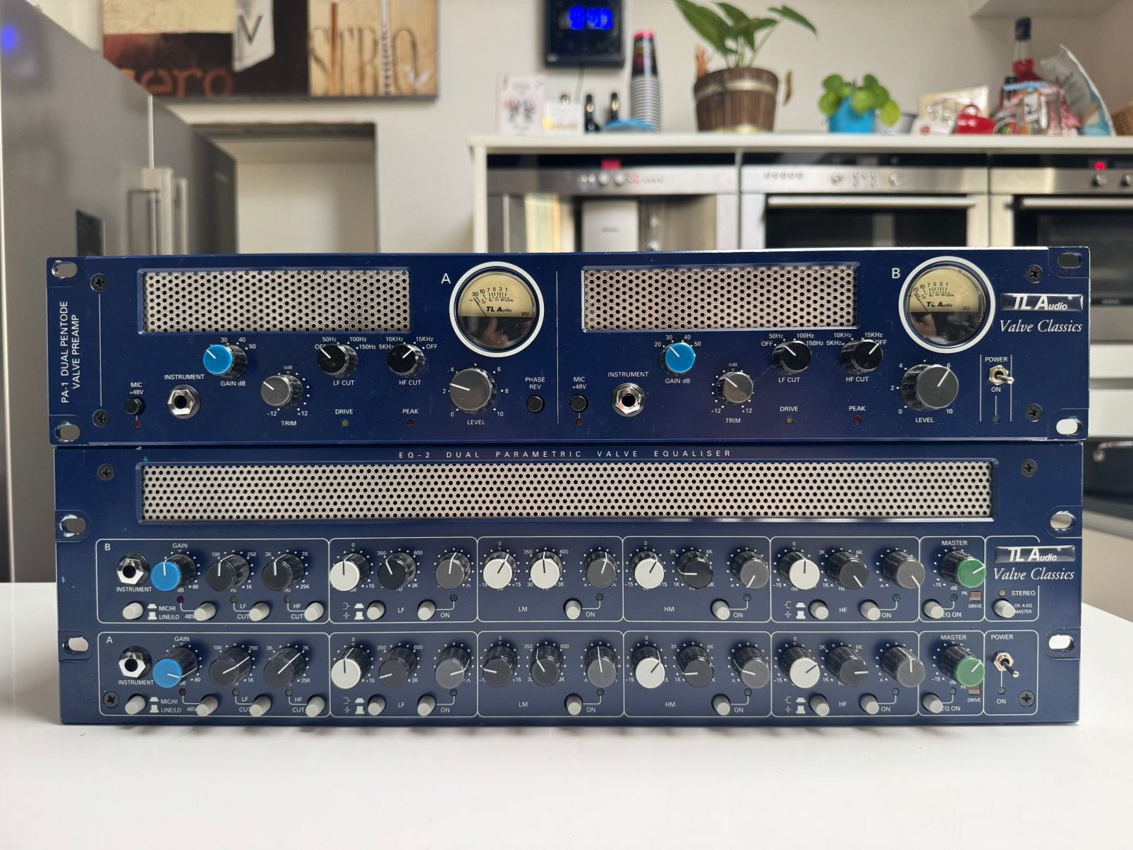 Unieke TL Audio set PA1 en EQ2, TV, Hi-fi & Vidéo, Appareils professionnels, Enlèvement, Comme neuf, Audio