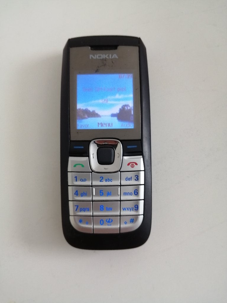 MOET NU WEG!!! KLASSIEKE ROBUUSTE NOKIA 2600 DUMBPHONE GSM, Gebruikt, Geen camera, Ophalen of Verzenden, Klassiek of Candybar