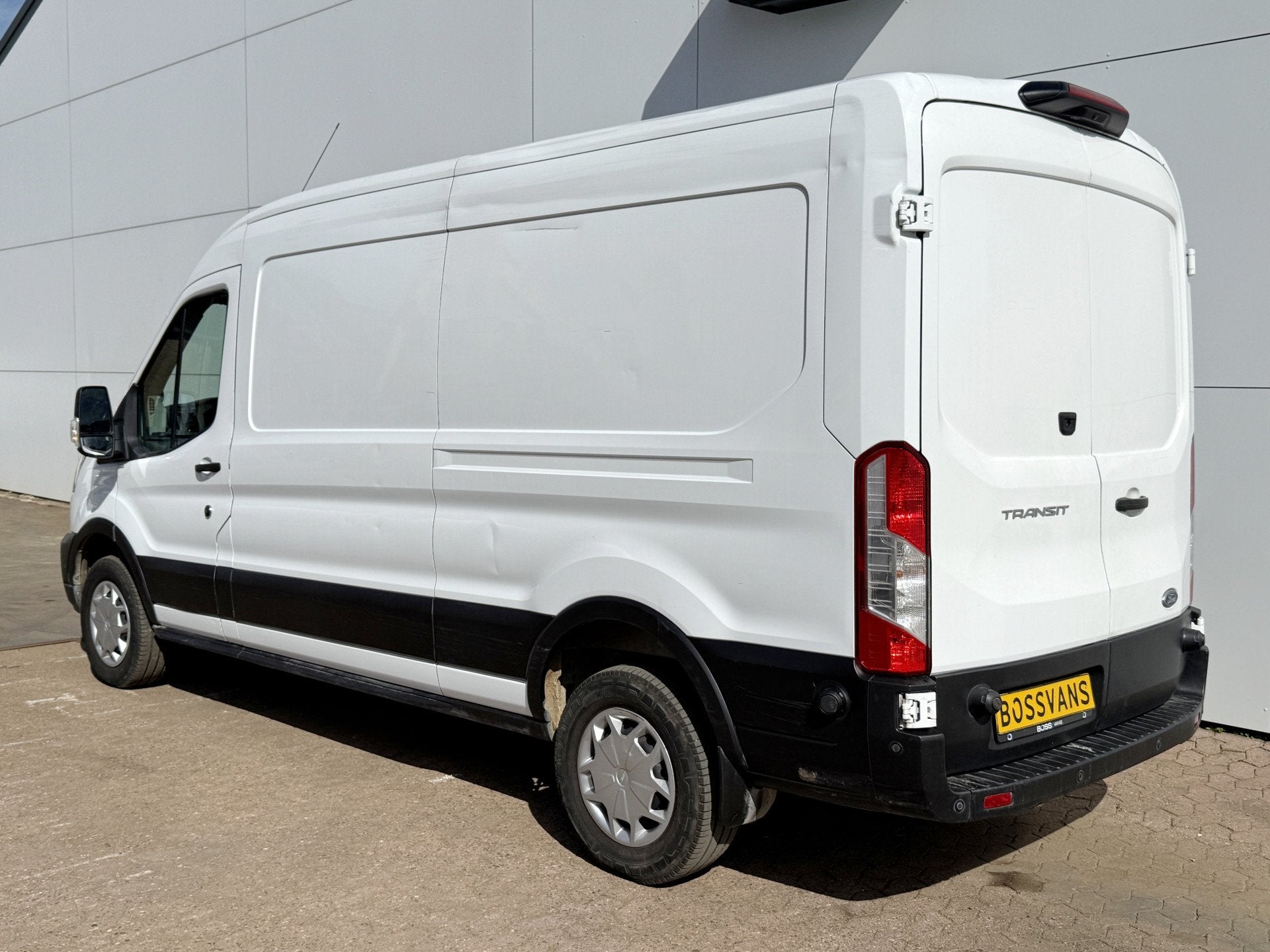 Ford E-Transit 68kWh 184PK L3H2 317km WLTP 94% (SOH) BEV Sne, Achat, 135 kW, Entreprise, 3 places
