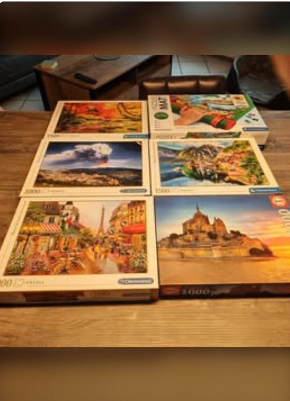 Puzzles (5) + tapis de puzzle, Ophalen, Zo goed als nieuw