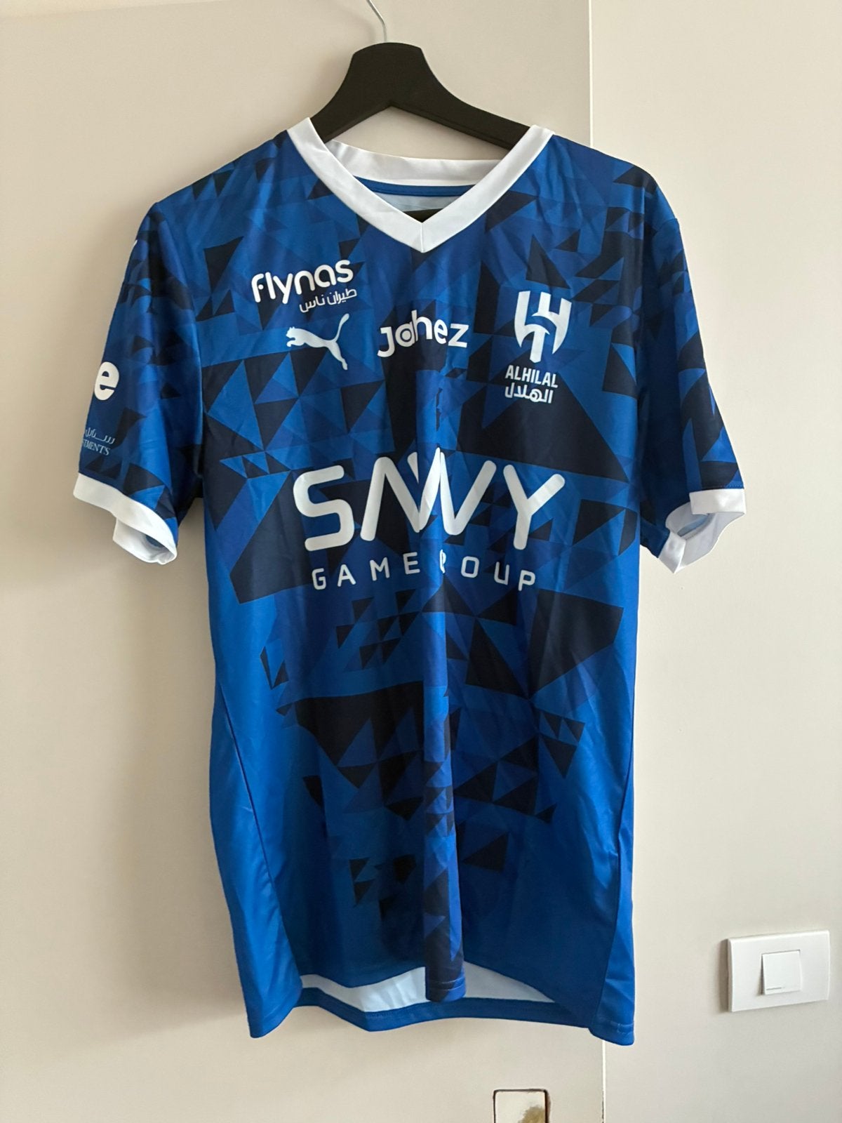 Al hilal voetbalshirt, Maat M, Ophalen of Verzenden, Zo goed als nieuw