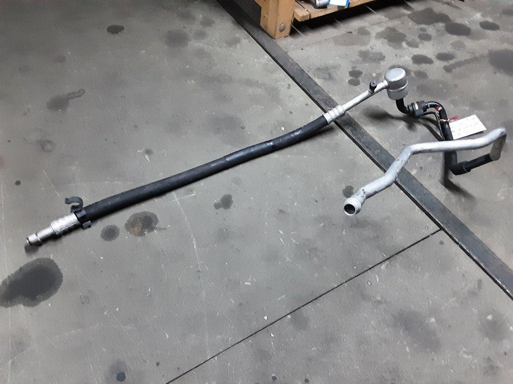 DURITE CLIMATISATION Volkswagen Bora 4Motion (1J2), Volkswagen, Volkswagen AG, Utilisé, Kundenbetreuung@volkswagen.de