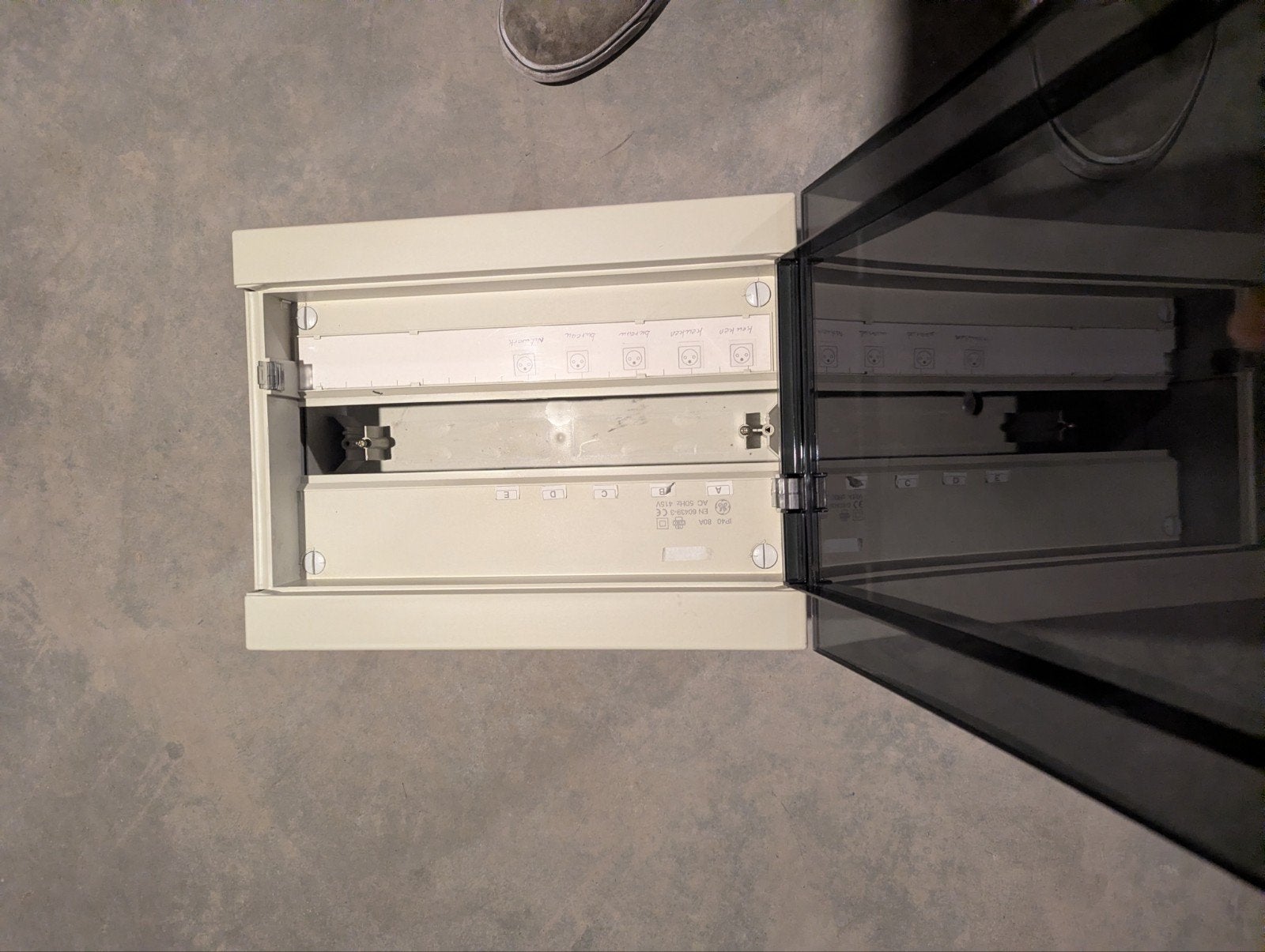 Lege elektrische kast, Doe-het-zelf en Bouw, Ophalen, ABB