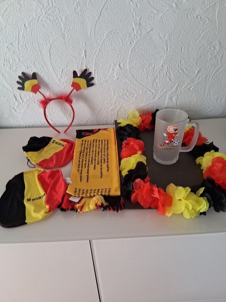 RODE DUIVELS 6 X, Verzamelen, Ophalen of Verzenden