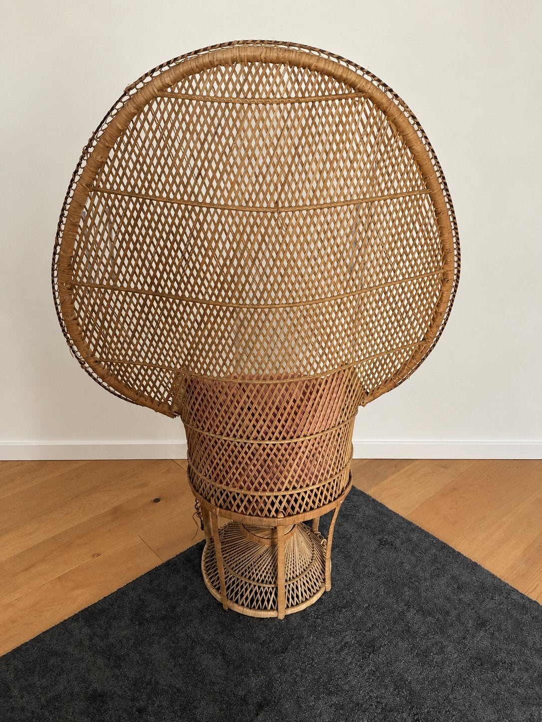 Vintage rotan pauwenstoel / Emmanuelle stoel, Ophalen