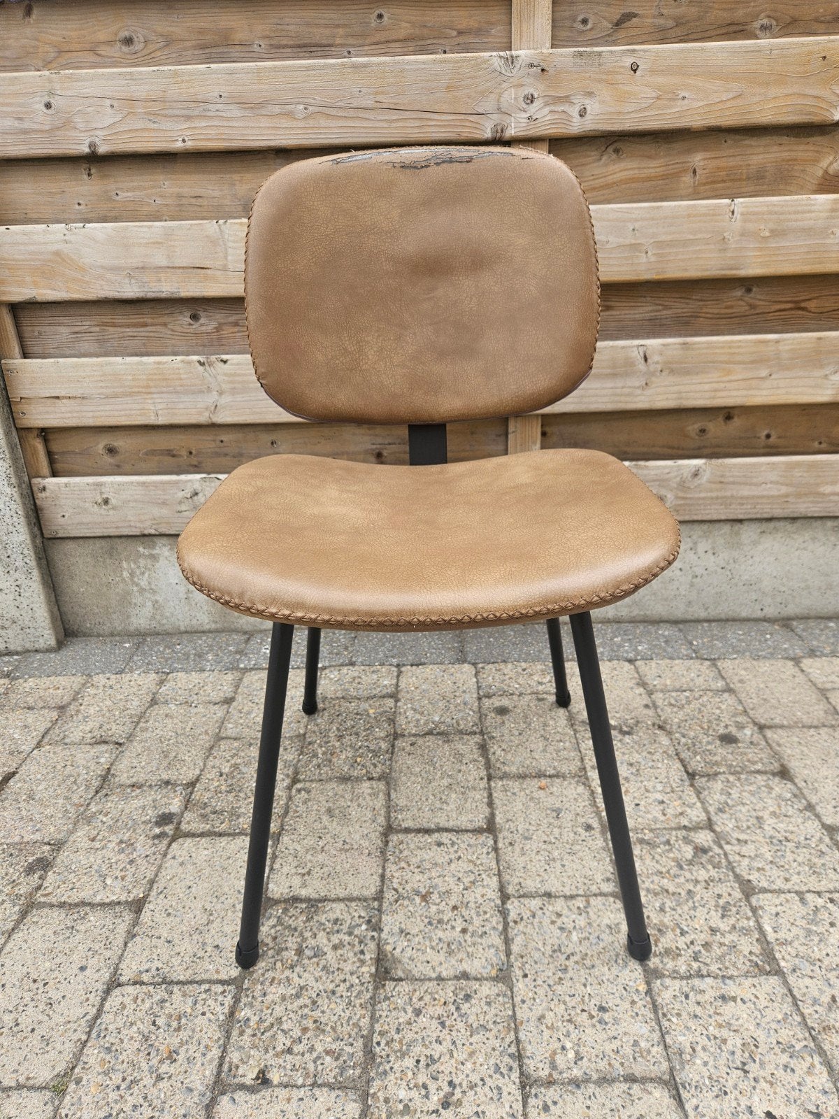 4 keukenstoelen - GRATIS, Ophalen, Gebruikt, Bruin, Vier