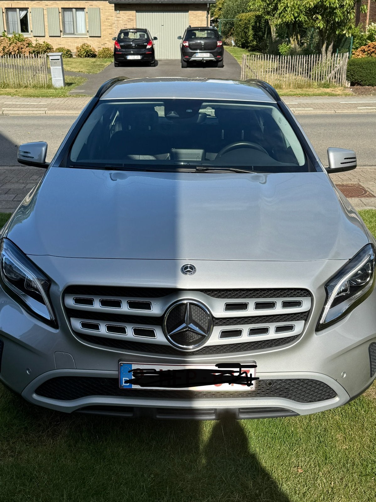 Mercedes-Benz GLA200 benzine, automaat, Auto's, Automaat, Navigatiesysteem, 4 cilinders, 1435 kg