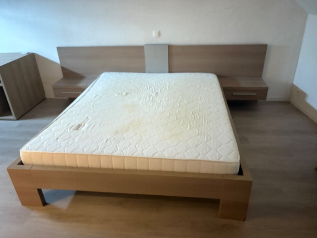 Tweepersoonsbed met nachtkastjes, Ophalen, Gebruikt