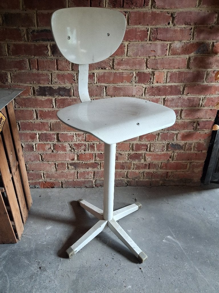 Chaise industrielle d'architecte ou autre super look, Enlèvement