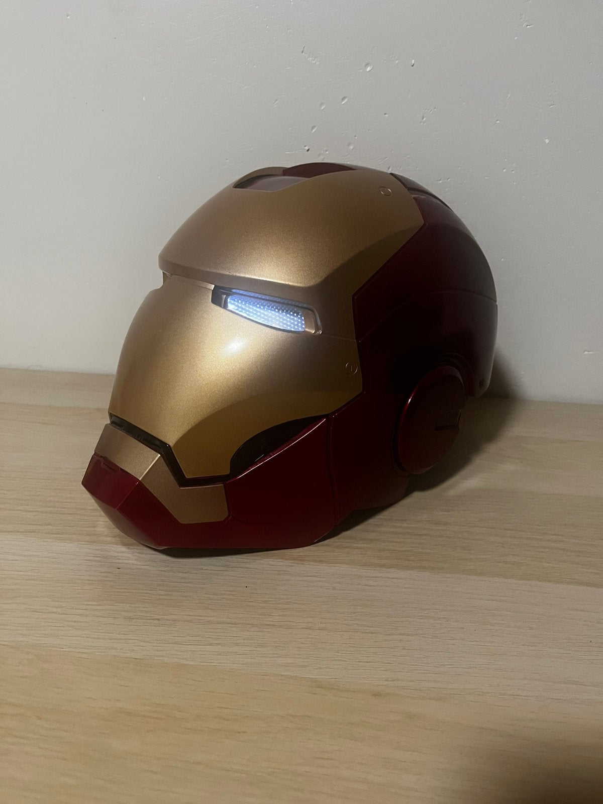 Masque Ironman, Enlèvement ou Envoi, Utilisé