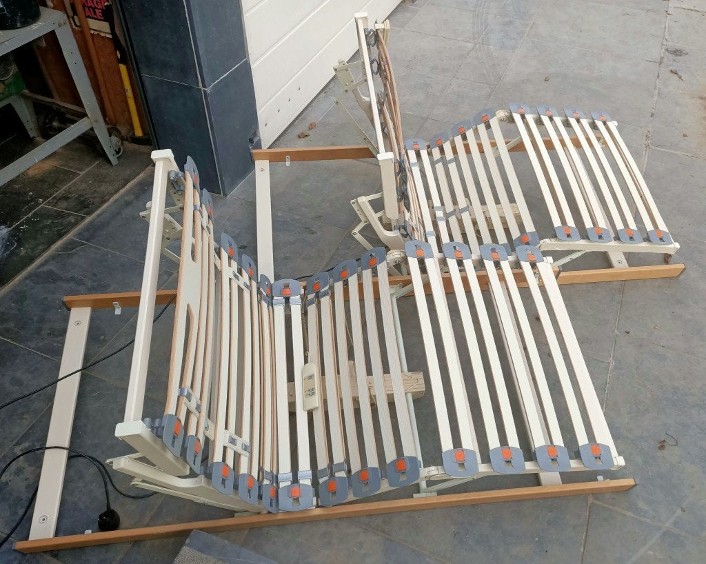 cadres de lit électriques 90 cm x 200 cm sommiers à lattes, Maison & Meubles, 90 cm, Une personne, Enlèvement, Utilisé