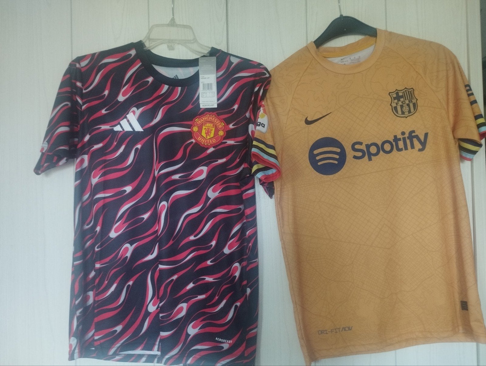 voetbalshirts maat medium, Sports & Fitness, Football, Taille M, Enlèvement, Neuf, Maillot