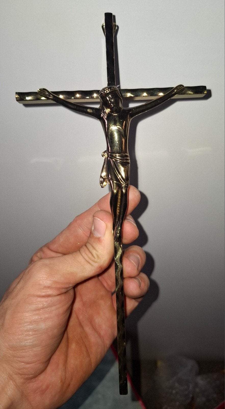 Crucifix Jésus, Enlèvement ou Envoi