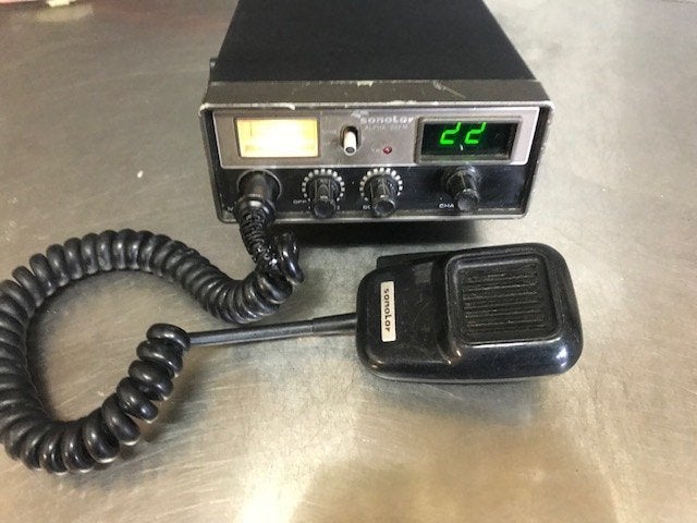CB Sonolor Alpfa 22FM   27MC, Telecommunicatie, Zenders en Ontvangers, Gebruikt, Zender en Ontvanger, Ophalen of Verzenden