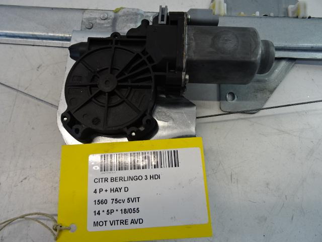 MOTOR RAAMMECHANIEK RECHTS VOOR Citroën Berlingo, Gebruikt, Voor, Citroën