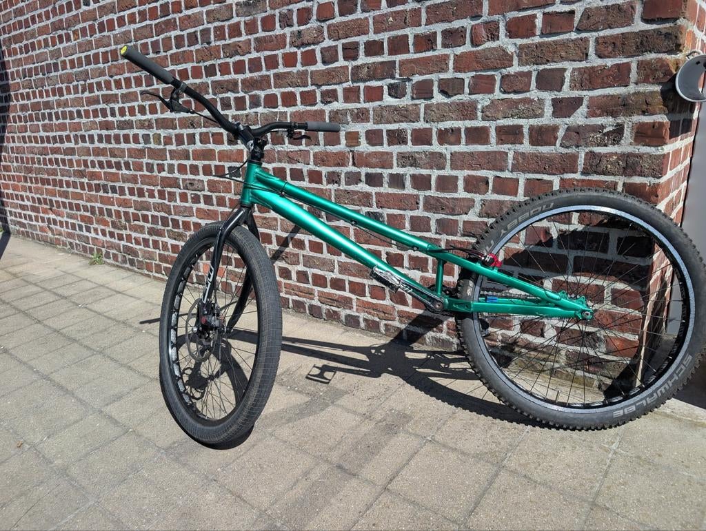 Trial fiets 26", Fietsen en Brommers, Geen vering, Ophalen, Gebruikt, Heren