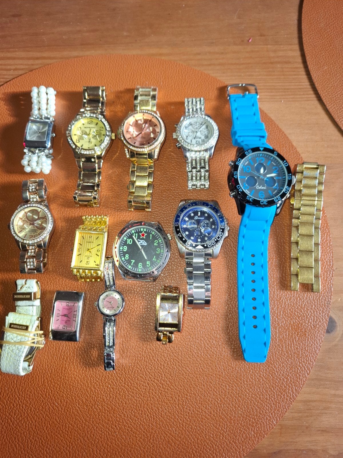 un lot de montres à quartz (13 pièces) pour hommes et femmes, Bijoux, Sacs & Beauté, Enlèvement