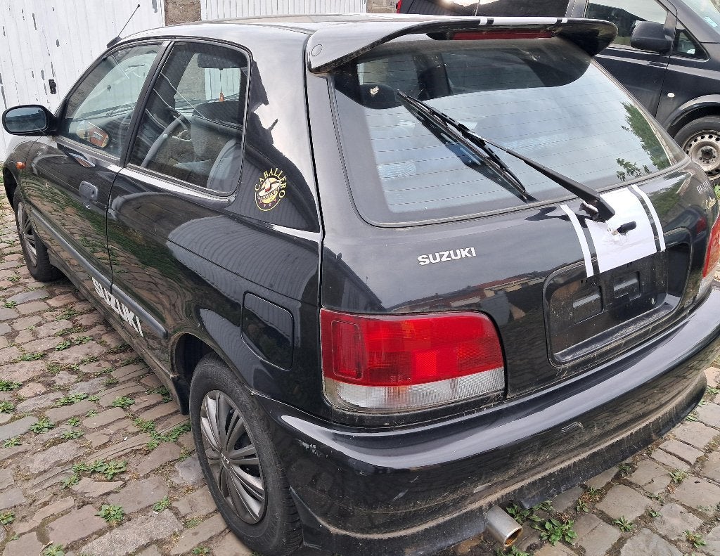 Suzuki Baleno 1.3 benzine goede staat, Auto's, Voorwielaandrijving, Stof, 63 kW, 4 cilinders