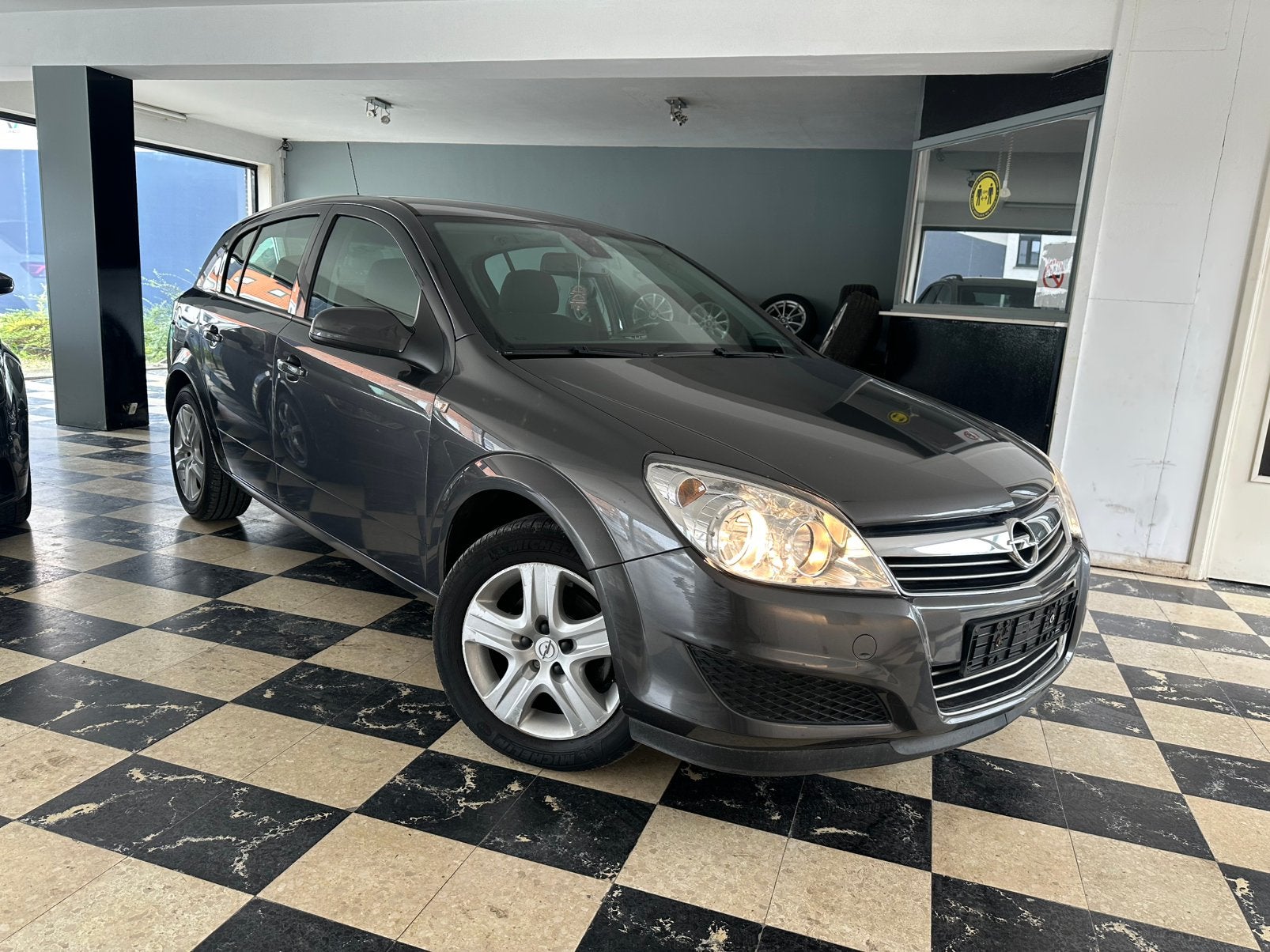 Opel Astra 1.4i Cosmo Easytronic, Autos, Opel, Entreprise, Achat, Astra, ABS, Airbags, Réception radio numérique, Vitres électriques