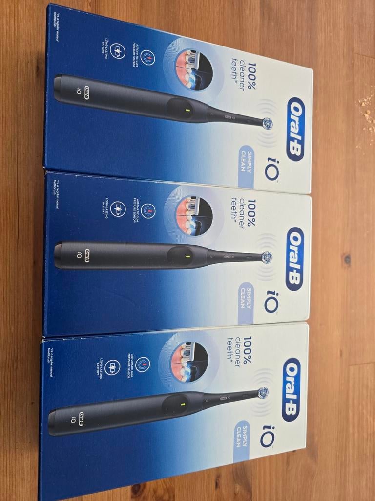 3 bross dent electrique oralB, Enlèvement