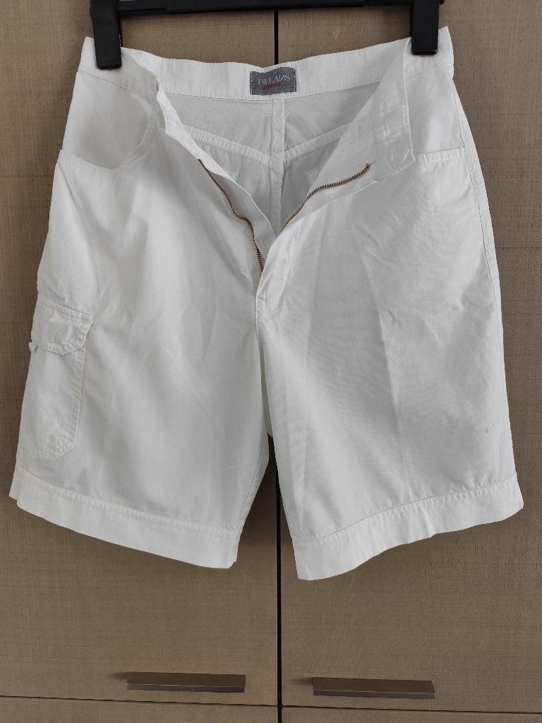 Damesshort, maat 38, Kleding | Dames, Broeken en Pantalons, Maat 38/40 (M), Kort, Wit, Ophalen of Verzenden