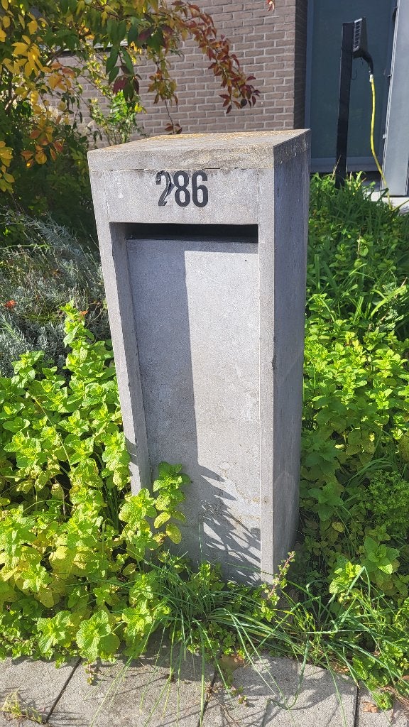 Brievenbus, Jardin & Terrasse, Enlèvement, Utilisé, Pierre, Sur pied