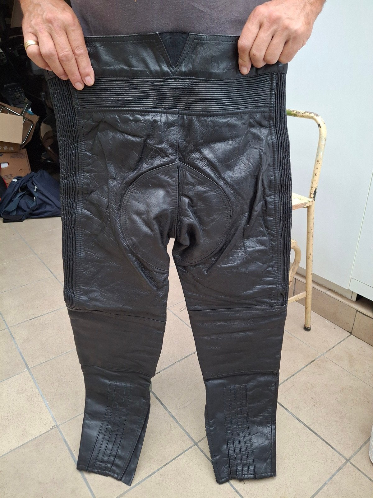 te koop zwarte lederen motorbroek, Ophalen, Gedragen