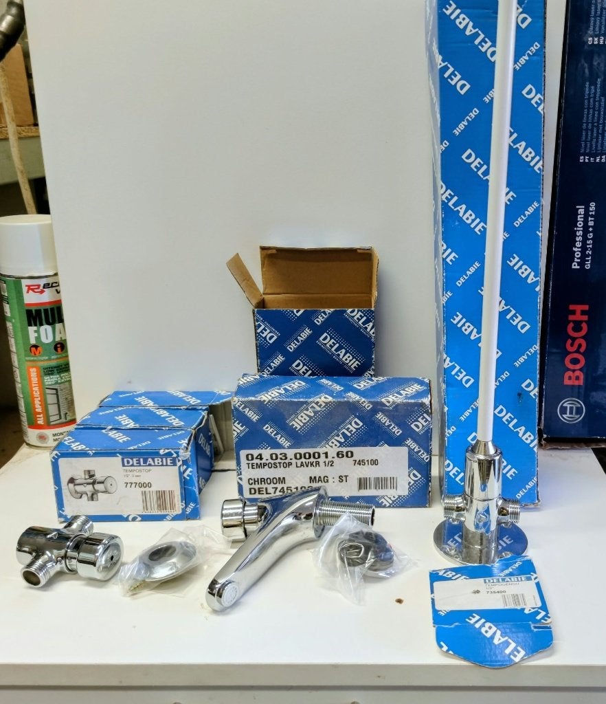 Sanitaire NOUVEAU ! ! !, Bricolage & Construction, Enlèvement, Neuf, Chrome, Autres types