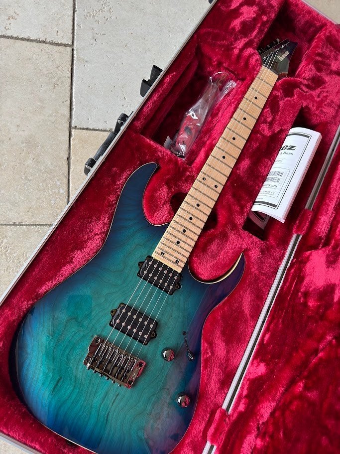 Ibanez RG652 Prestige, Muziek en Instrumenten, Ophalen, Zo goed als nieuw, Solid body, Ibanez