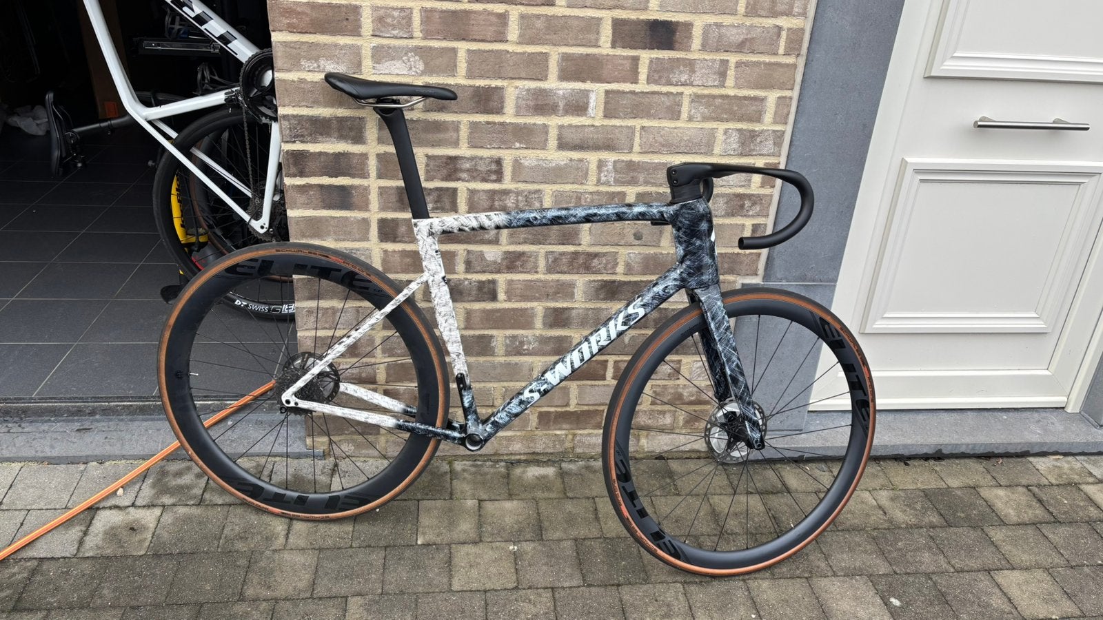 Cadre et fourch à vendre taille 58 1:1 SL8, Vélos & Vélomoteurs, Vélos | Vélos de course, Neuf, 57 à 61 cm, Enlèvement, Hommes
