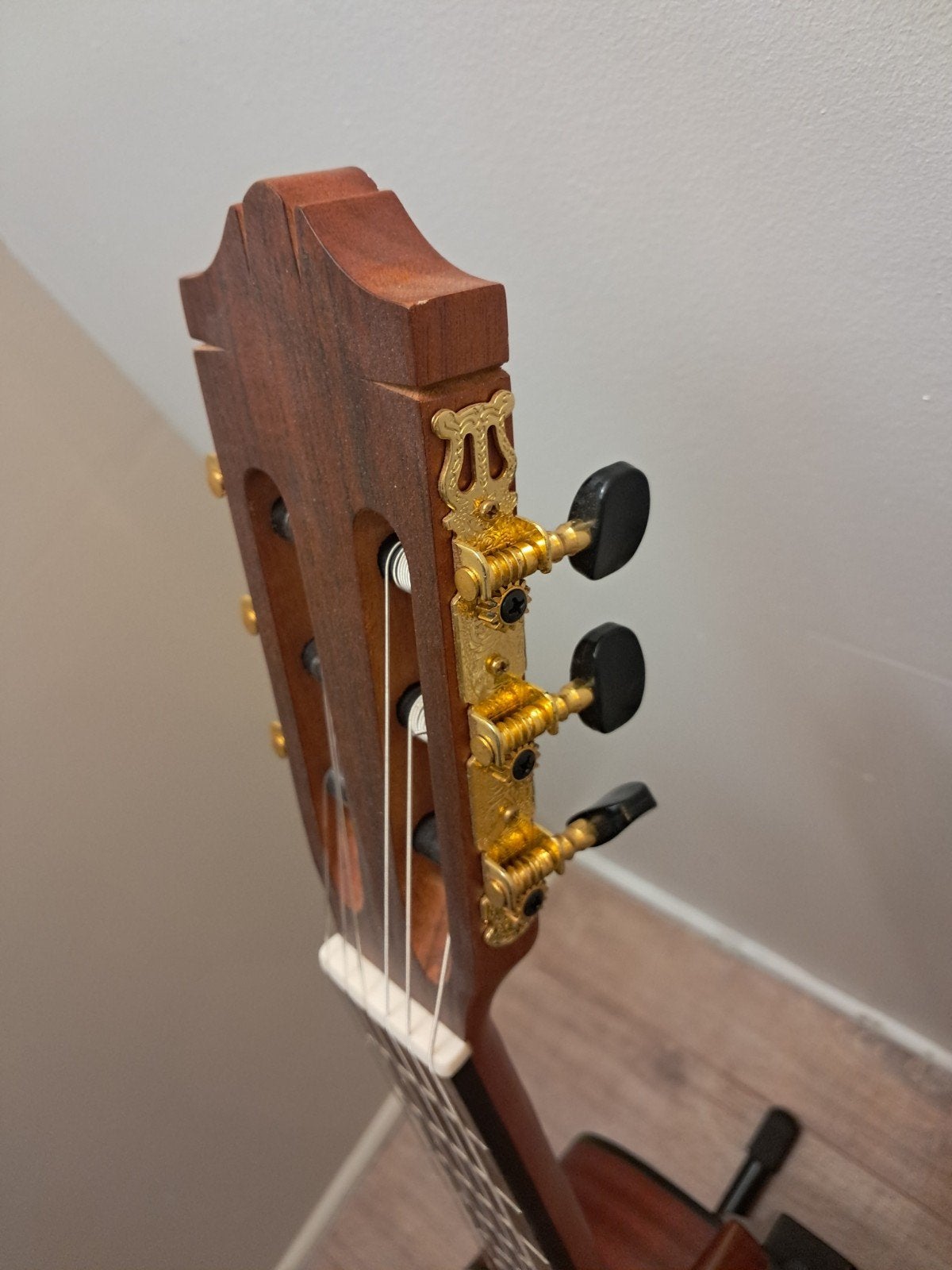 guitare classique gauchère, Muziek en Instrumenten, Snaarinstrumenten | Gitaren | Akoestisch, Ophalen, Zo goed als nieuw