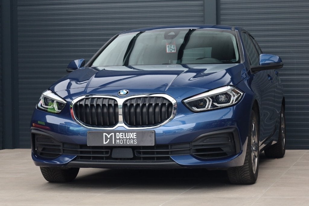 Garantie dans poste de pilotage de la BMW 116 i Hatch Navi, Autos, Achat, Entreprise, Boîte manuelle, Entretenue par le concessionnaire