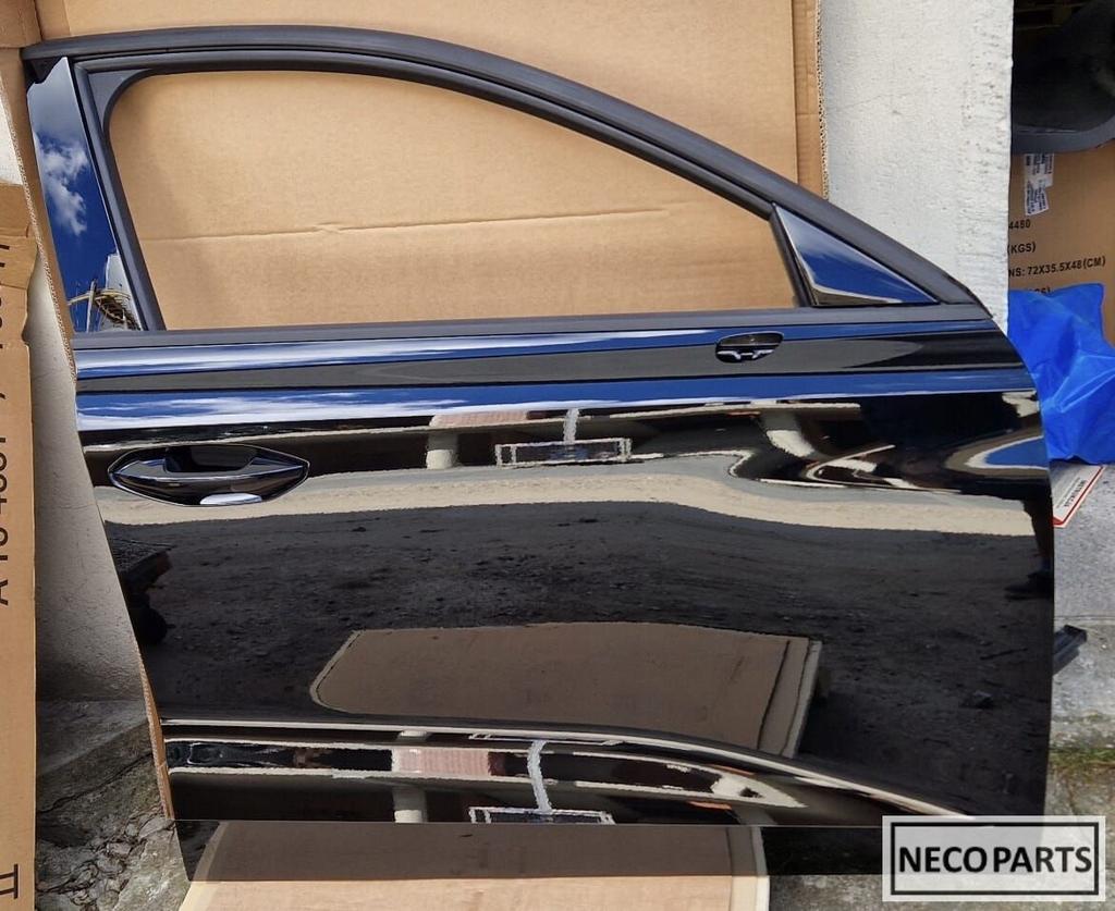 AUDI A3 8Y RS3 S3 PORTIER DEUR RECHTS VOOR KLEUR LY9T SEDAN, Auto-onderdelen, Gebruikt, -, -, -