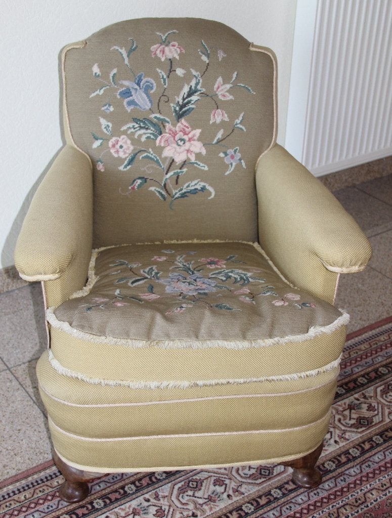 Fauteuil d'appoint brodé à la main, Maison & Meubles, Moins de 75 cm, Enlèvement, 50 à 75 cm, Tissus